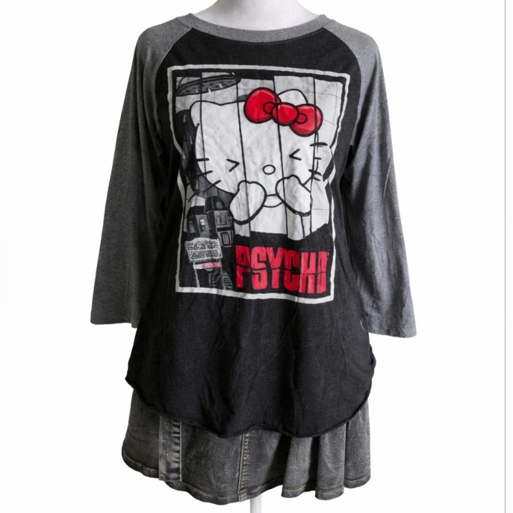 Sanrio Hello Kitty X Universal Studios Psycho Rag… - image 1